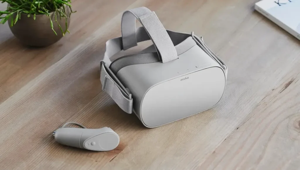 How do I fix the Oculus Go stuck on the loading screen?
